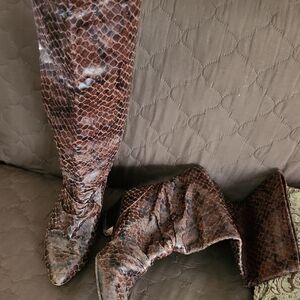 Brown Snakeskin Pattern Women's Boots made in italy